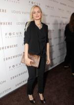 Мена Сувари: 283x400 / 21 Кб