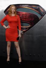 Молли К. Куинн: 1400x2048 / 342 Кб