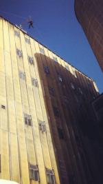 Колби Чартрэнд: 640x1136 / 103 Кб