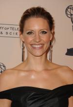 КаДи Стрикленд: 1409x2048 / 378 Кб