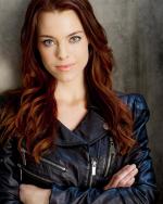 Джоанна Уоттс: 1637x2048 / 578 Кб