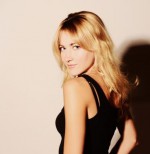 Мередит Хагнер: 443x454 / 17 Кб