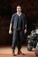 Конрад Кемп: 533x800 / 71 Кб