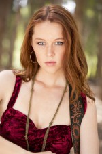 Бреанна Линн: 683x1024 / 114 Кб