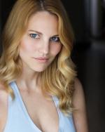 Лаура Флэннери: 819x1024 / 89 Кб