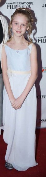 Анна Куик: 205x783 / 29 Кб