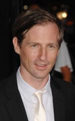 Спайк Джонз: 249x400 / 15 Кб