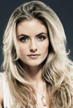 Аманда Холл: 214x314 / 21.23 Кб