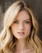 Аманда Холл: 576x720 / 93 Кб