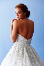 Мэгги Геха: 473x711 / 48 Кб