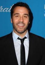 Джереми Пивен: 279x400 / 17 Кб