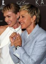 Порша де Росси: 285x400 / 28 Кб