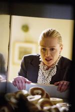 Порша де Росси: 427x640 / 41 Кб