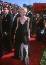 Порша де Росси: 284x400 / 22 Кб