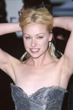 Порша де Росси: 267x400 / 22 Кб