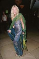 Порша де Росси: 267x400 / 21 Кб