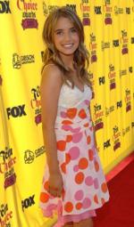 Эмма Робертс: 236x400 / 29 Кб