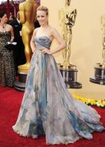 Рэйчел МакАдамс: 431x600 / 58 Кб