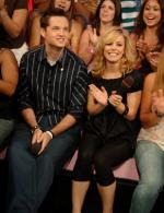 Рэйчел МакАдамс: 309x400 / 31 Кб