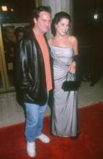 Мэттью Перри: 260x400 / 18 Кб