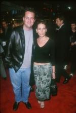 Мэттью Перри: 270x400 / 19 Кб