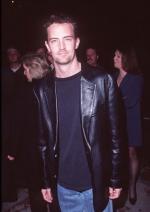 Мэттью Перри: 468x659 / 37 Кб