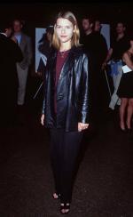 Клэр Дэйнс: 468x759 / 49 Кб