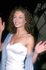 Ребекка Гэйхарт: 266x400 / 18 Кб