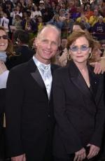 Эми Мэдиган: 262x400 / 22 Кб