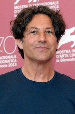 Джонатан Глейзер: 665x1000 / 68.89 Кб