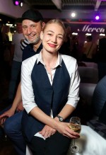 Оксана Акиньшина: 634x925 / 147.71 Кб