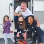 Эмили Митчелл: 1024x1024 / 125 Кб