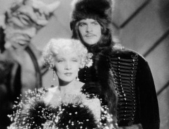 Фото - Кровавая императрица: 345x264 / 19 Кб