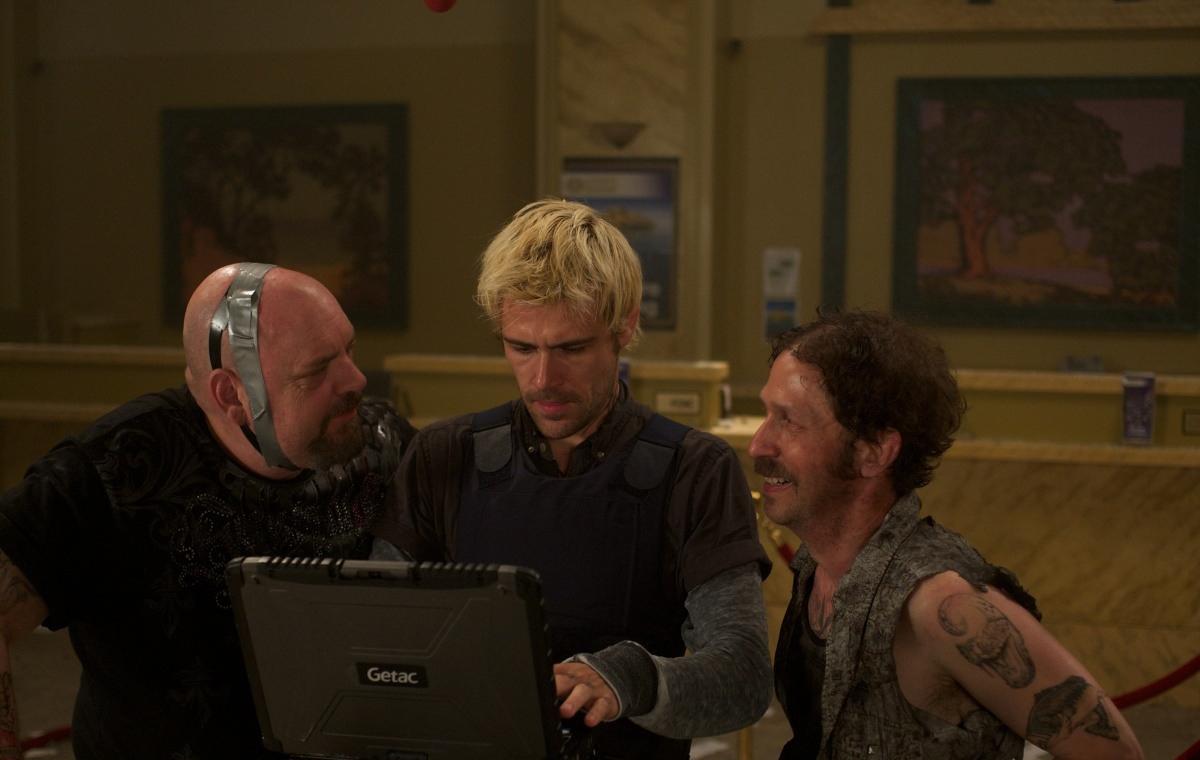 Фото - Липучка: 1200x760 / 60.77 Кб