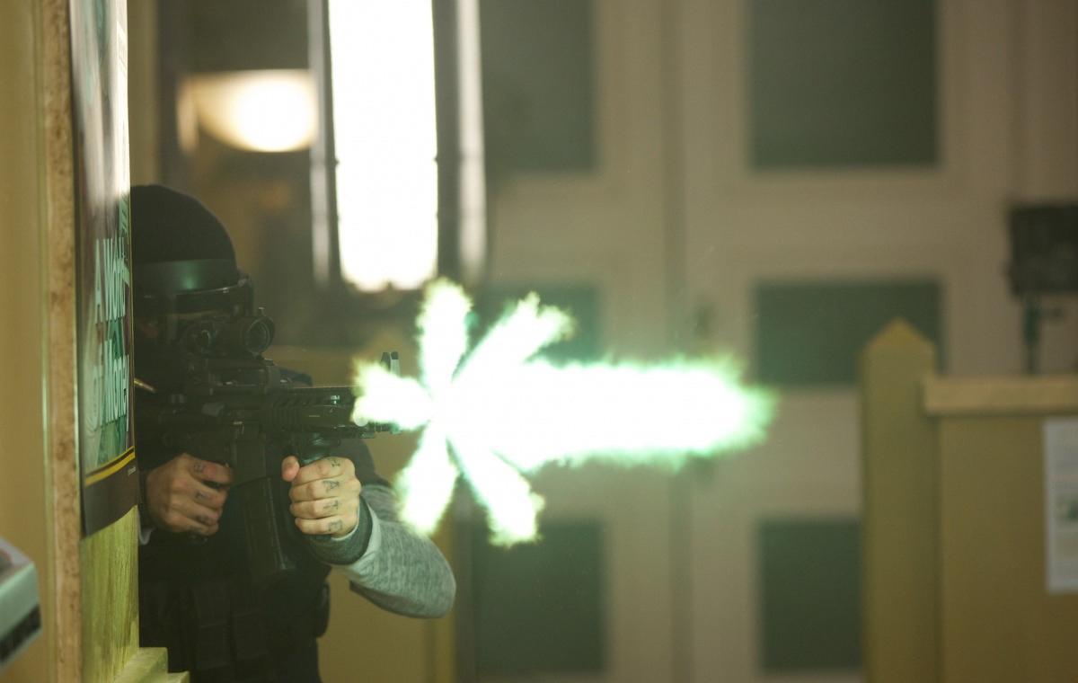 Фото - Липучка: 1200x760 / 49.41 Кб