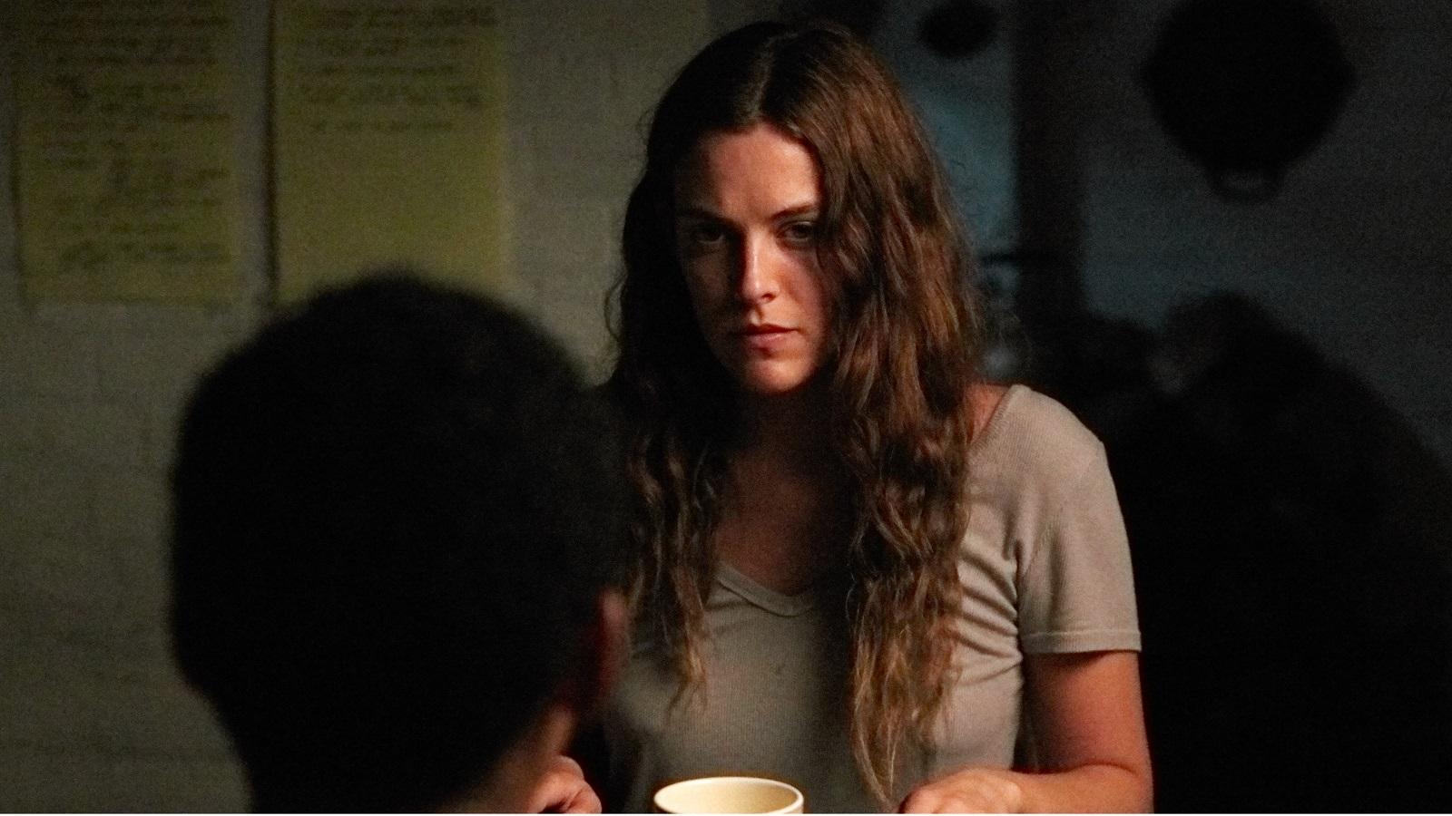 Фото - Оно приходит ночью: 1600x900 / 128.27 Кб