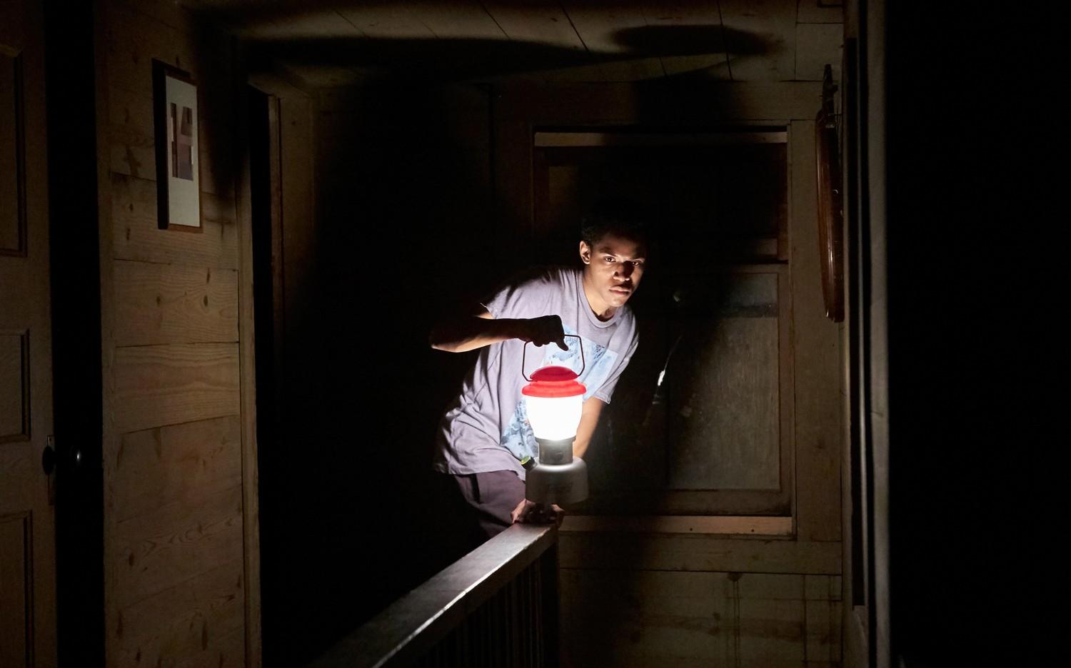 Фото - Оно приходит ночью: 1500x936 / 77.53 Кб