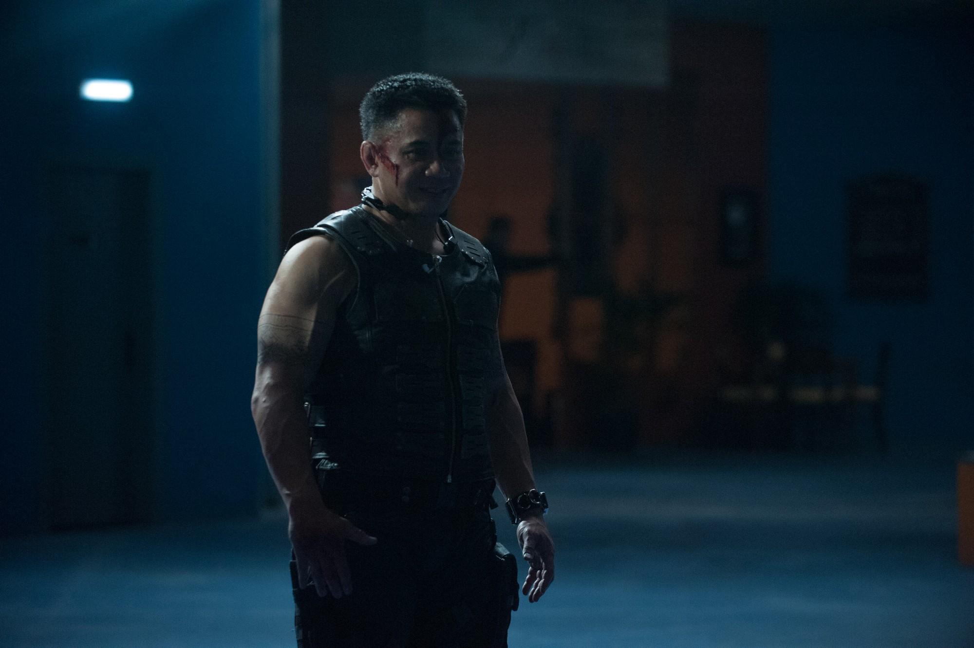 Фото - Охранник: 2000x1331 / 146.92 Кб