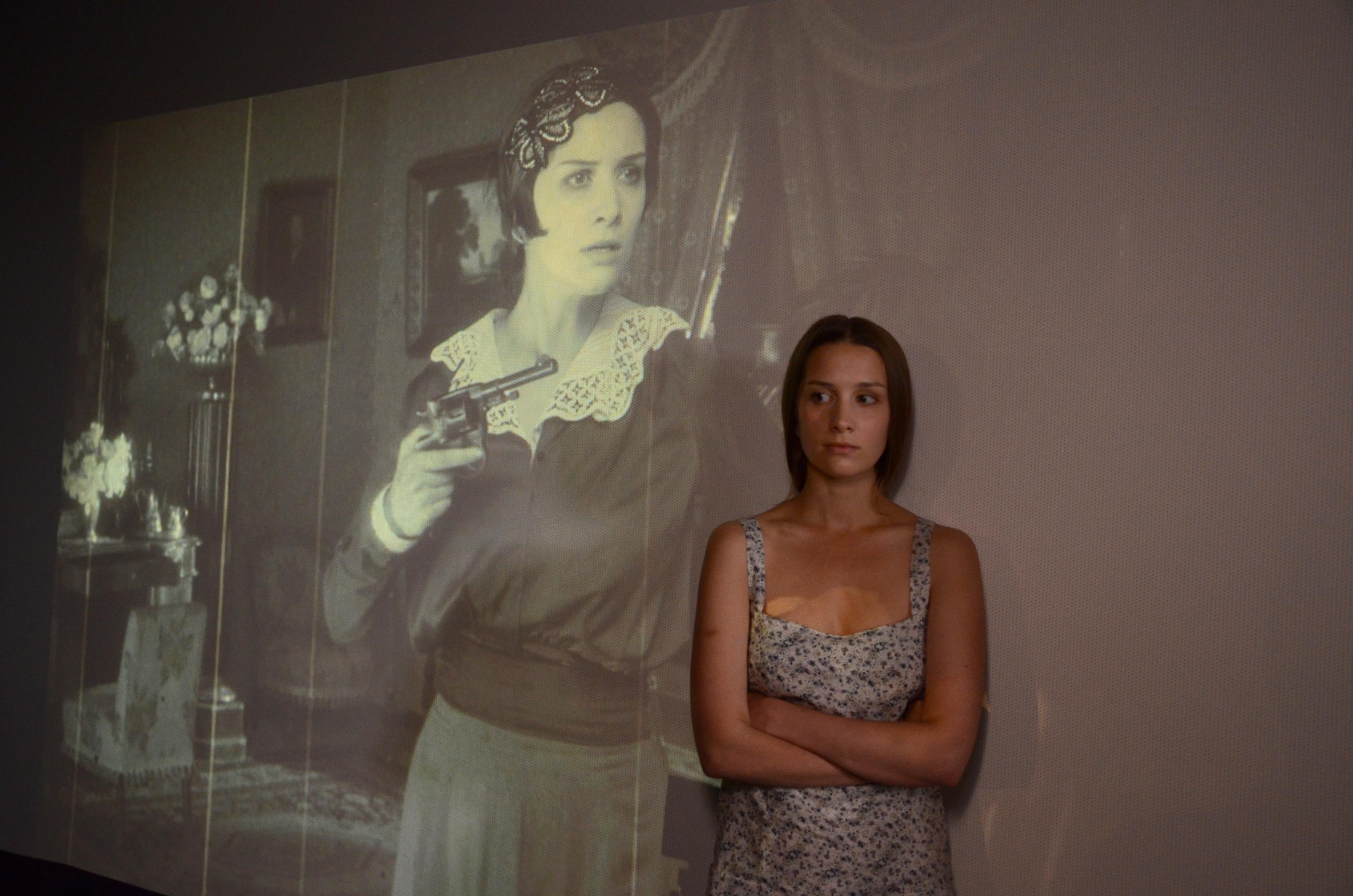 Фото - Тень: 3600x2384 / 665.81 Кб