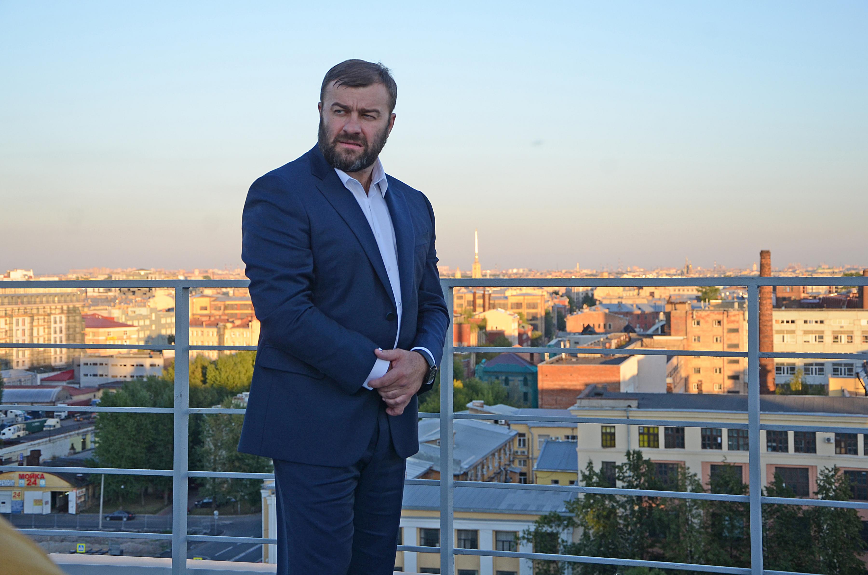 Фото - Тень: 3600x2384 / 558.93 Кб