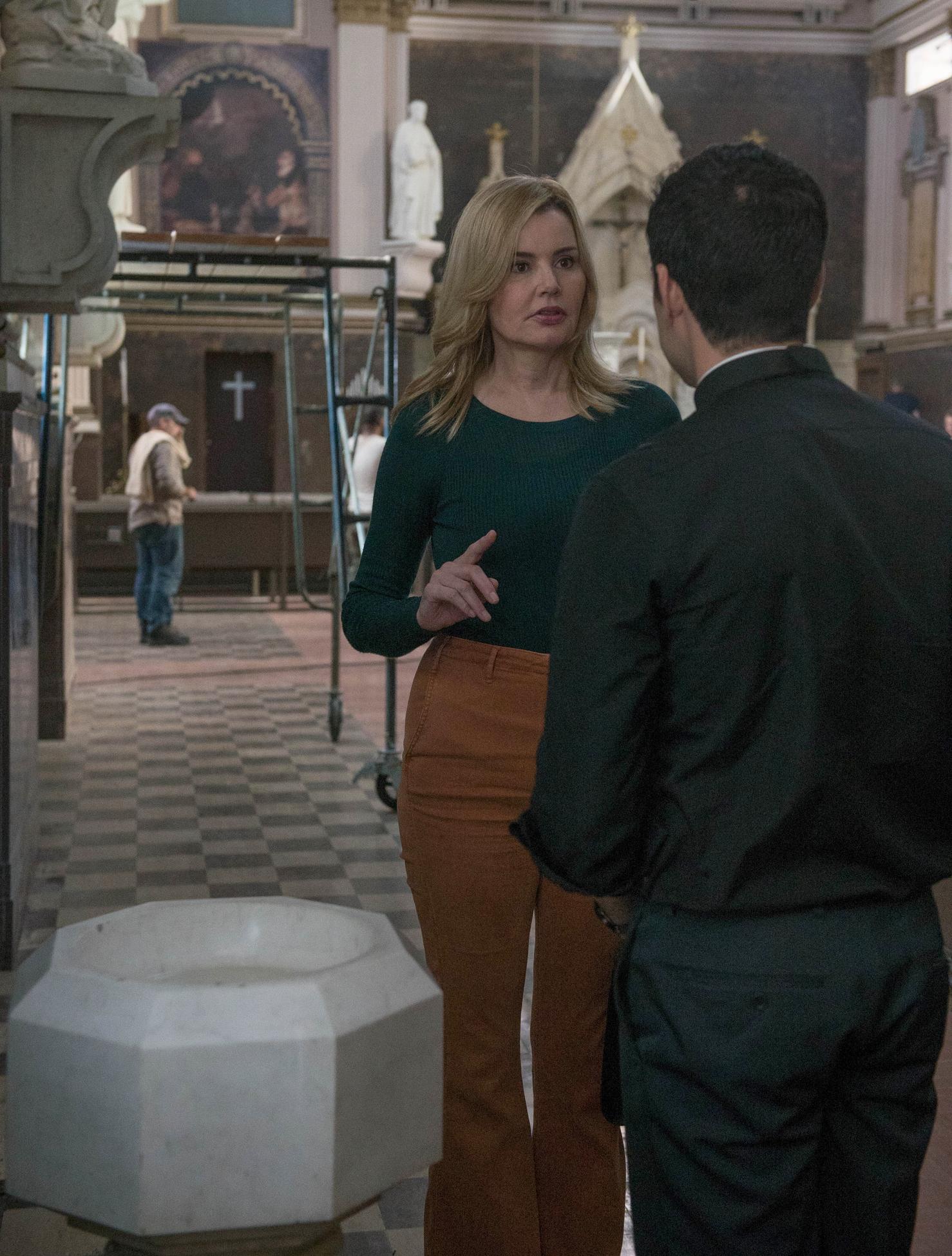 Фото - Изгоняющий дьявола: 1478x1950 / 332.51 Кб