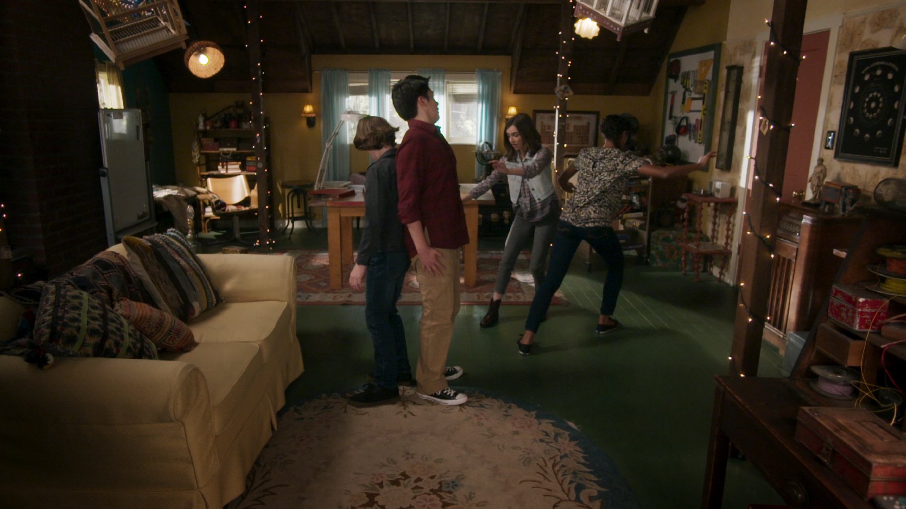 Фото - Жизнь Гортимера Гиббона на Нормальной Улице: 1777x999 / 205.22 Кб