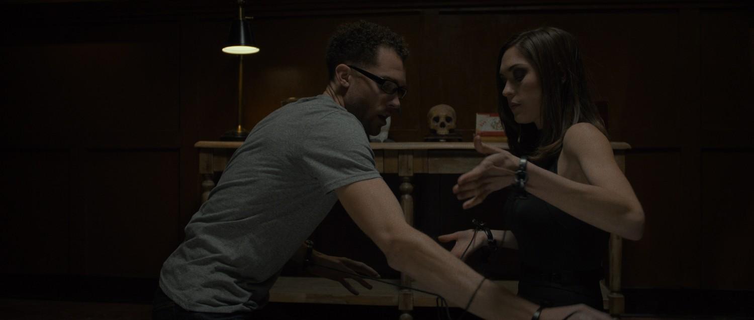 Фото - Клаустрофобия: 1500x638 / 40.32 Кб