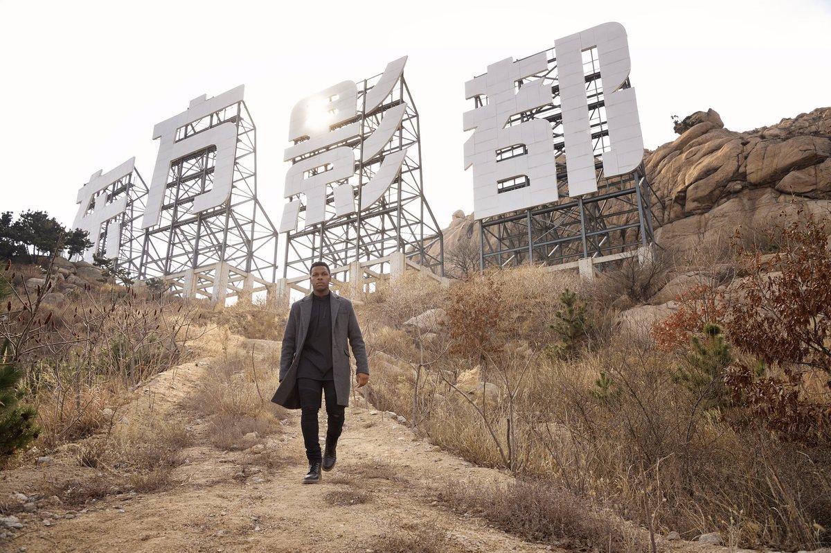 Фото - Тихоокеанский рубеж 2: 1200x798 / 220.16 Кб