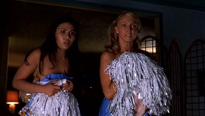 Фото - Любовь в большом городе: 704x400 / 70.98 Кб