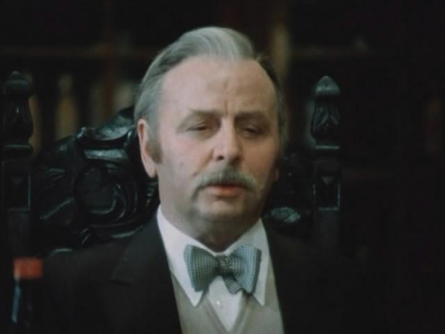 Фото - Чисто английское убийство: 640x480 / 15.41 Кб