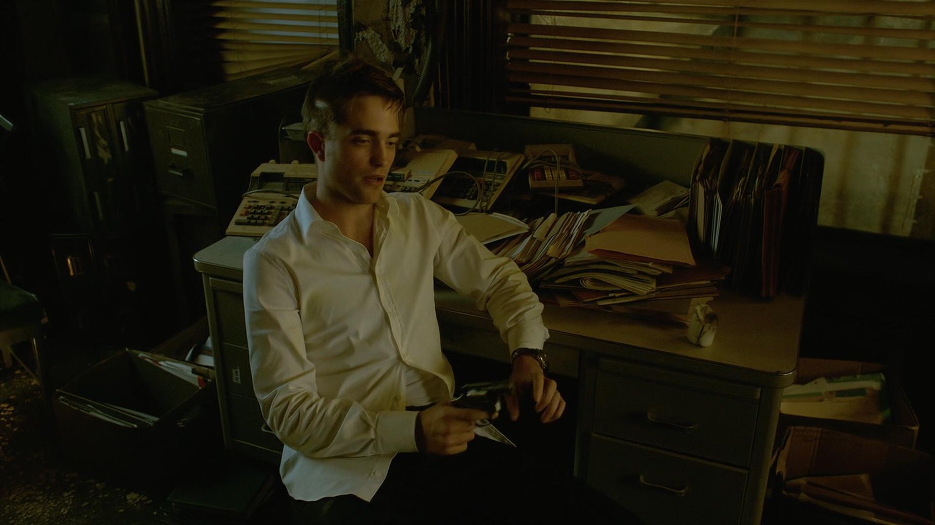 Фото - Космополис: 1850x1040 / 129.94 Кб