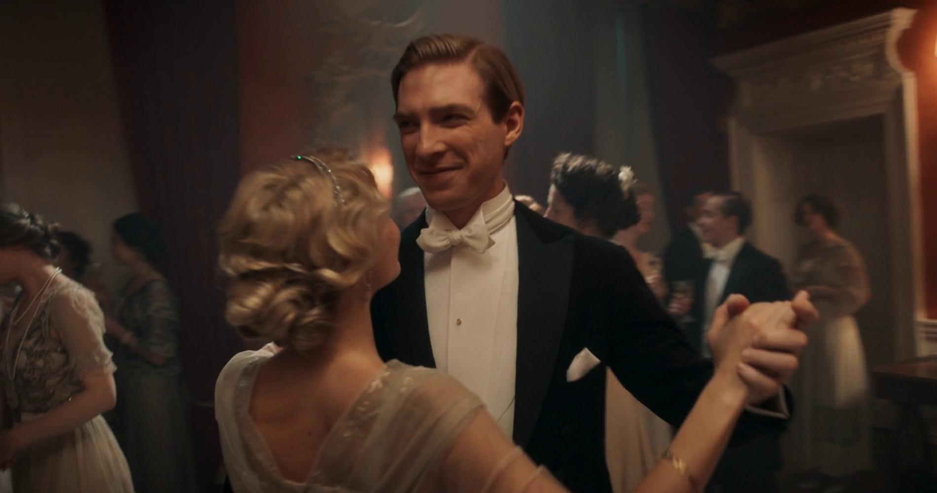 Фото - Прощай, Кристофер Робин: 1900x1000 / 86.83 Кб