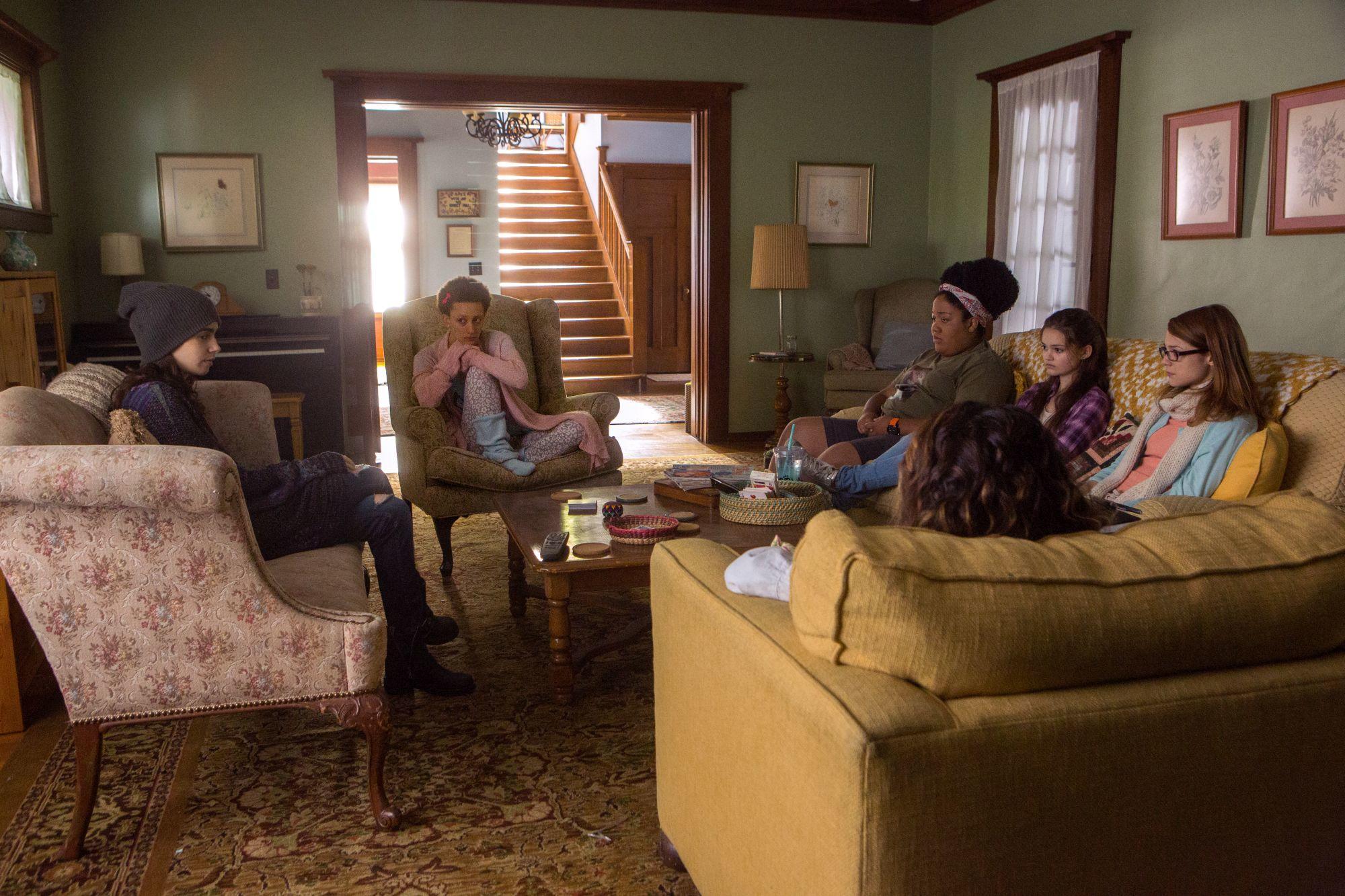 Фото - До костей: 2000x1333 / 388.96 Кб