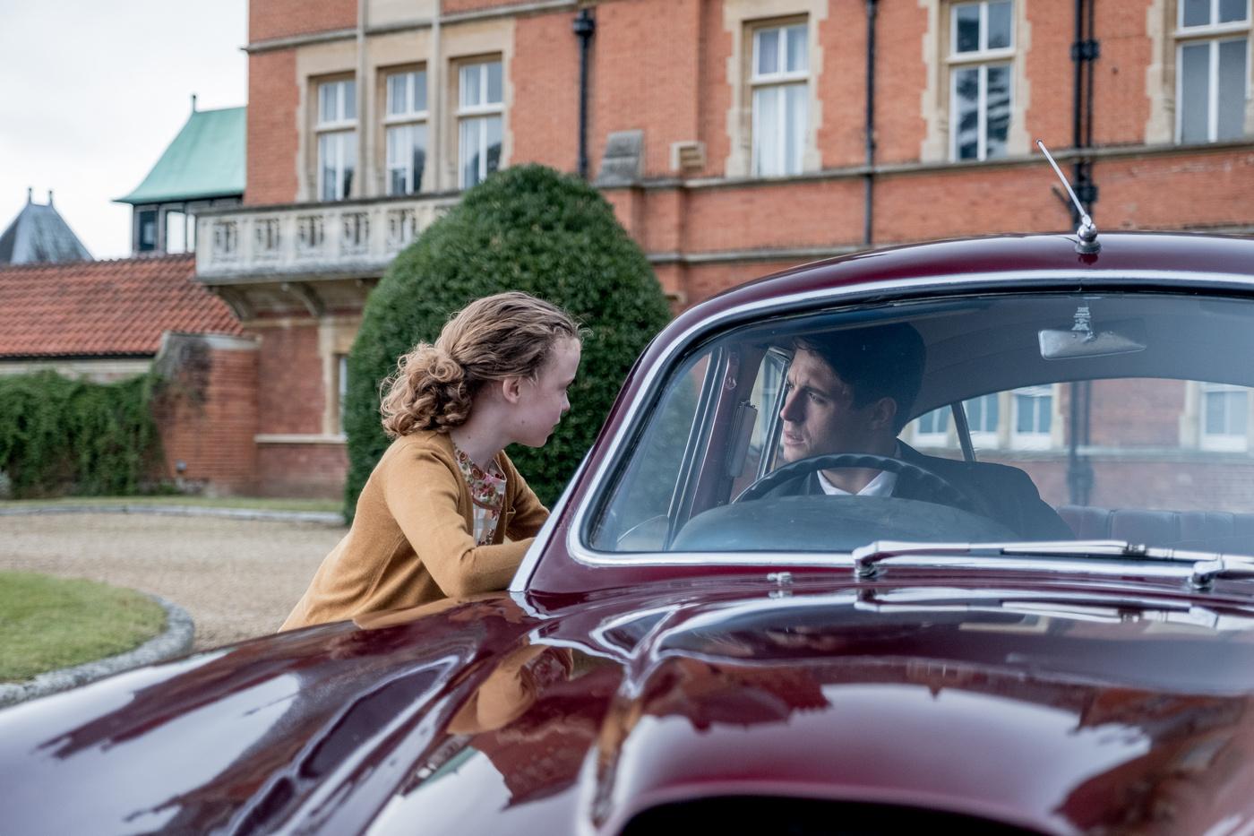 Фото - Скрюченный домишко: 1400x933 / 147.78 Кб